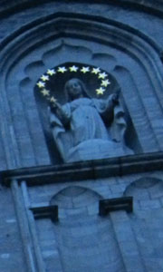 Mary high up on the Cathedral -- I am sure that the stars are not lit, but they appear so in my images !!!!