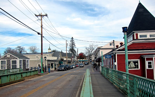 Entering the "fray" at Kennebunkport, Maine