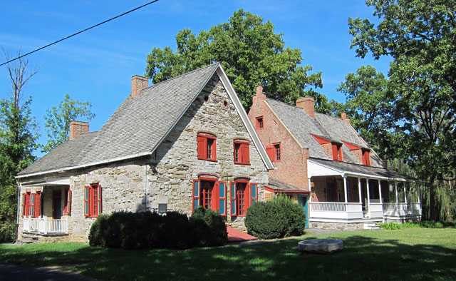 The Bronck Museum - original part of house on left dating to 1663.
