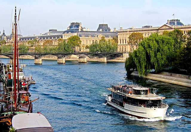 View across to the Louvre from the end of our street.